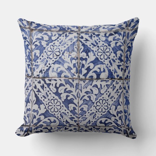 ポルトガルのタイル – Azulejo青と白のフローラ クッション (正面)
