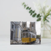 ポルトガルのリスボン大聖堂の黄色い路面電車 ポストカード (スタンド正面)