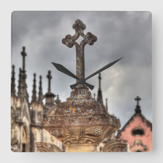 ポルトガルの墓地クロスクローズアップ スクエア壁時計 (正面)