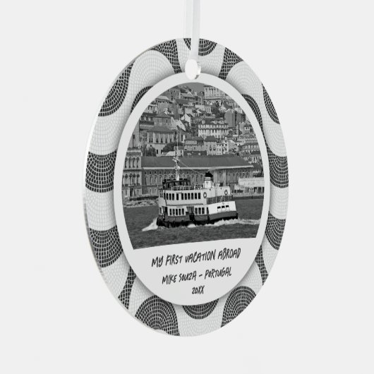 ポルトガルの波の石畳の最初の休暇 メタルオーナメント (正面右)