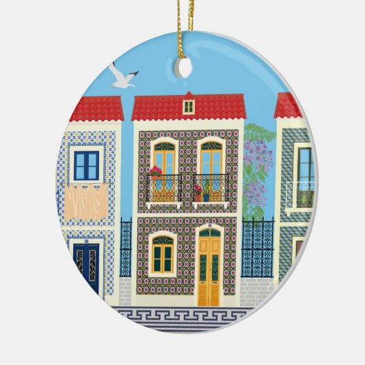 ポルトガルの美しい家で、タイルやアズレホスを持つ セラミックオーナメント (左)