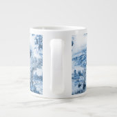 ポルトガルの青いタイルのロマンチックなシーンパターン ジャンボコーヒーマグカップ (裏面)