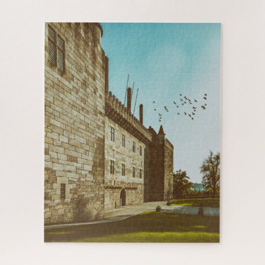 ポルトガルのBraganza Palace, Guimaraesのドゥーク。 ジグソーパズル (縦)