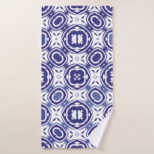 ポルトガルヴィンテージアズレジョのタイル。ミニマルデザイン  バスタオル (バスタオル)