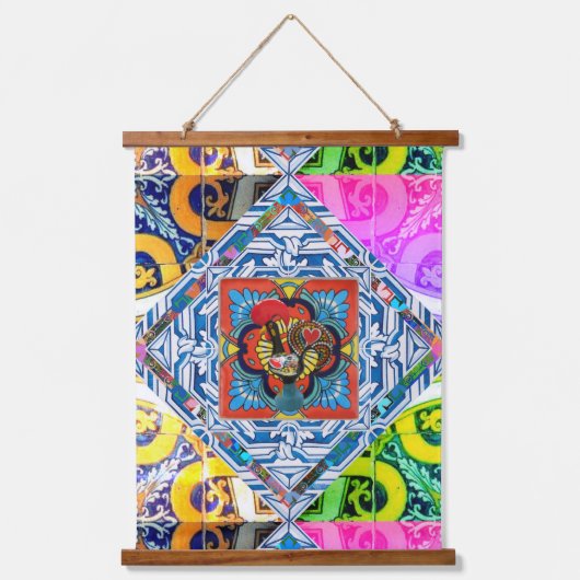 ポルトガル語フォークアートデザイン 吊り下げ型タペストリー (正面)
