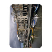 ポルトガル、アヴェイロ。もりめいろ マグネット (縦)