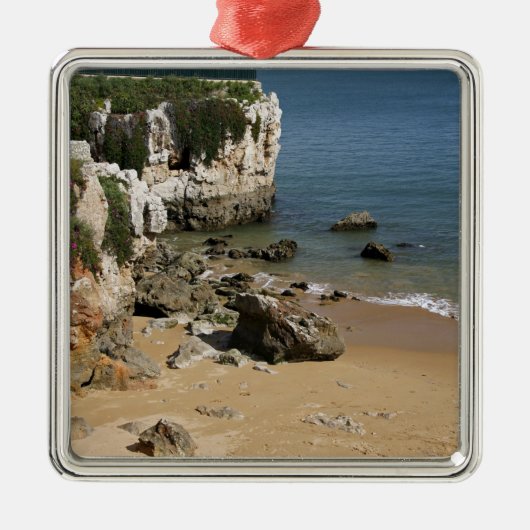 ポルトガル、カスカイス。プライア·ダ·ラインハビーチ メタルオーナメント (正面)