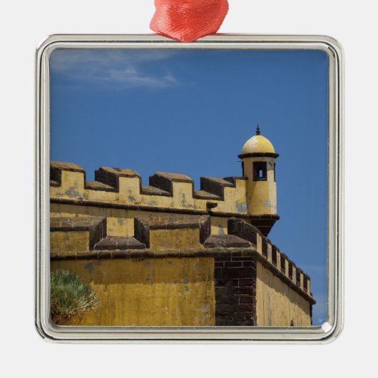 ポルトガル、マデイラ島、フンカル。履歴 メタルオーナメント (正面)