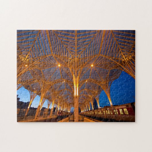 ポルトガル、リスボン。測点のモダン表示 ジグソーパズル (横)