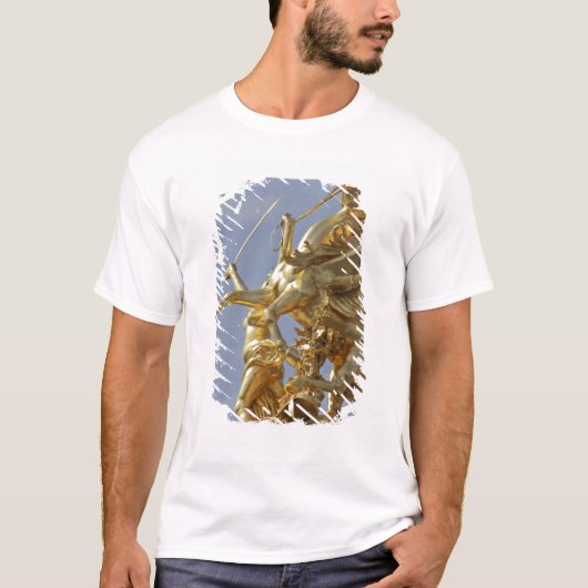 ポンタルクサンドル3世橋のペガサスの像 Tシャツ (正面)