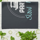 ポントゥーンパーティーがスローモーションで キッチンタオル (折り畳み)