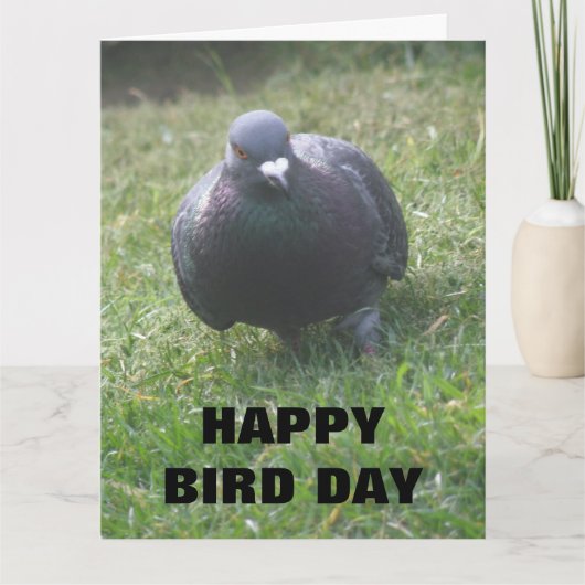 ポージング鳩カスタム誕生日カード カード (正面)