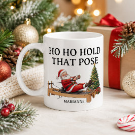 ポーズをキープ ホホホ!パロディサンタのピラティスクリスマス コーヒーマグカップ