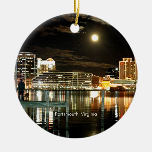 ポーツマス、バージニア州の街並み写真 セラミックオーナメント (正面)