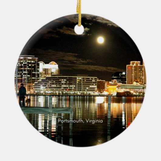 ポーツマス、バージニア州の街並み写真 セラミックオーナメント (裏面)