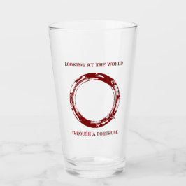 ポートホールガラスから世界を見る タンブラーグラス