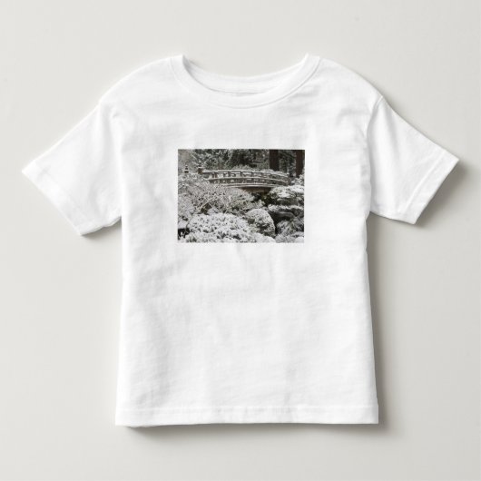 ポートランド日本庭園の雪景色、 トドラーTシャツ (正面)