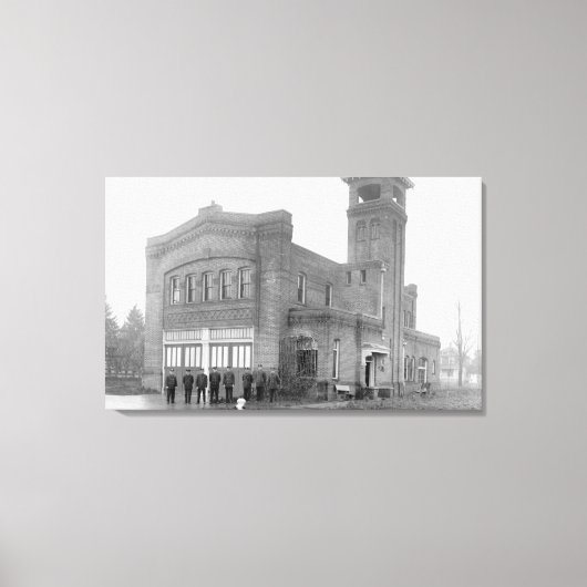 ポートランドORファイアステーションビュー&タワー キャンバスプリント (正面)