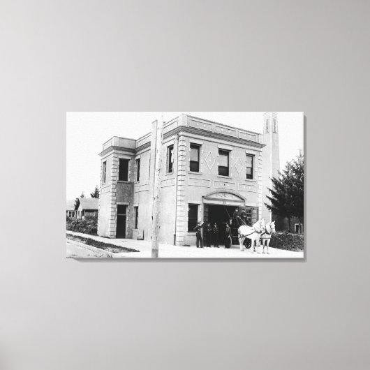 ポートランドOR消防署#30馬カート キャンバスプリント (正面)