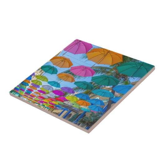 ポートルイスカンアウダンウォーターフロント傘の帽子 タイル (側面)