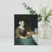 ポートレートの女の子がテーブルに座る ポストカード (スタンド正面)