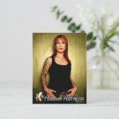 ポートレートはがき – ハンナアイティソンオングリーン ポストカード (スタンド正面)