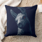 ポートレート頭かわいいラマとネイビー背景 クッション (ブランケット)