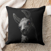 ポートレート頭かわいいラマ黒背景 クッション (ブランケット)