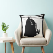 ポートレート・オブ・クイーンビクトリア&ヨークシャーテリアドッグ クッション (椅子)