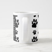 ポーパターン、犬の足、白黒、あなたの名前 ジャンボコーヒーマグカップ (裏面)