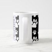 ポーパターン、犬の足、白黒、あなたの名前 ジャンボコーヒーマグカップ (裏面)
