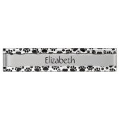 ポーパターン、犬の足、白黒、あなたの名前 デスクネームプレート (正面)