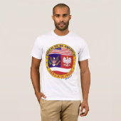 ポーランドのアメリカ人があること誇りを持った Tシャツ (正面フル)