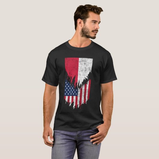 ポーランドのアメリカ国旗が破れたポーランドを破った Tシャツ (正面フル)