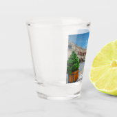 ポーランドのクラクフ旧市街にある広場 ショットグラス (左)