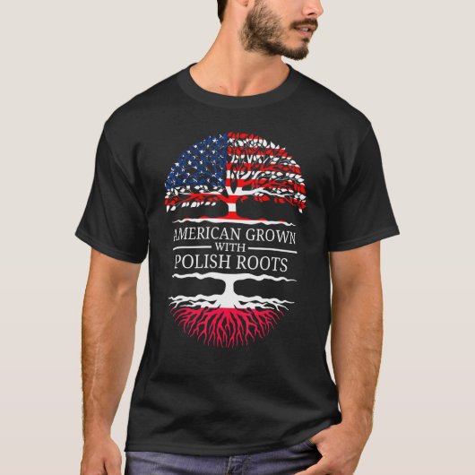 ポーランドのルーツで育ったアメリカ人アメリカ国旗の木ポル Tシャツ (正面)