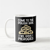 ポーラ来ン側にはピアジーがあるおもしろい。 コーヒーマグカップ (左)