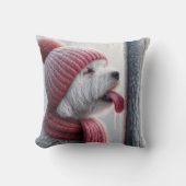 ポールに舌を付けた凍ってい犬 クッション (正面)