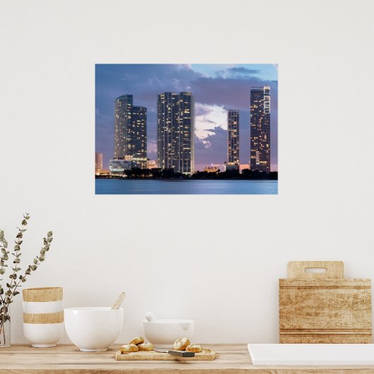 マイアミのウォーターフロントにあるコンドミニアムタワー ポスター (キッチン)