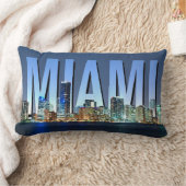 マイアミのスカイラインのパノラマ ランバークッション (ブランケット)