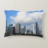 マイアミの水辺地帯の眺め アクセントクッション (裏面)