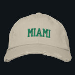 マイアミグリーン刺繍ヴィンテージスタイル 刺繍入りキャップ<br><div class="desc">MIAMI Green Embroidedヴィンテージスタイル動揺してベージュ綿帽子。マイアミFLを愛する人に素晴らしい贈り物を！お客様の個人文字もしを希望し、単に「このテンプレートをパーソナライズ」詳細ボタンを選択して選択した文字を入力しカスタムたい。刺繍は、「編集デザイン」ツールボタンを選択して他の色の選択にカスタマイズ可能である。メインアイテムページで色の選択を選択することもできます。</div>