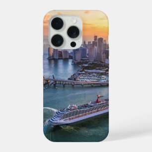 マイアミサンセットクルーズ船と海岸スカイラインの街並み iPhone 15 PROケース