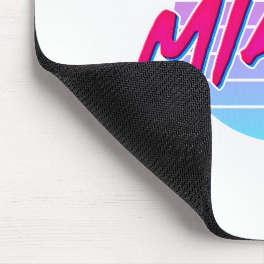 マイアミサンセットネオンカラースタイルヴィンテージ マウスパッド (コーナー)