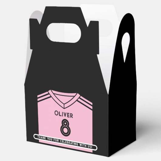 マイアミピンクとブラックサッカーの誕生日パーティー フェイバーボックス (オープン)