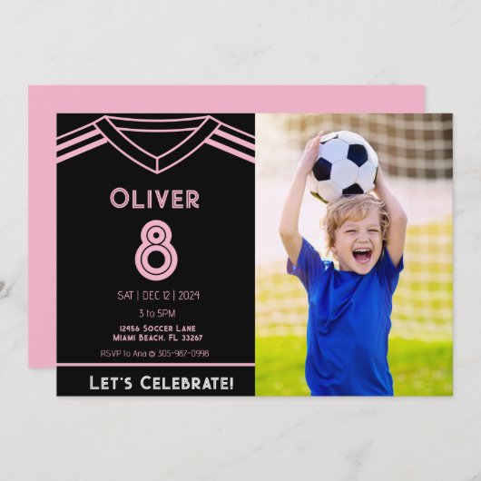 マイアミピンク&ブラックサッカーパーティー写真誕生日 招待状 (正面/裏面)