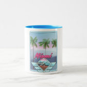 マイアミフロリダヴィンテージ旅行ポスター ツートーンマグカップ (中央)