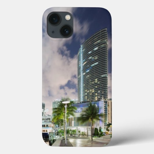 マイアミ川のウォーターフロントにあるライトタワー Case-Mate iPhoneケース (裏面)