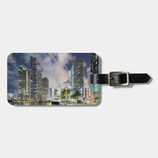 マイアミ川水辺のライトアップタワー ラゲッジタグ (正面横)