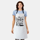 マイキッチンマイルール料理缶詰キッチン エプロン (着用した状態)